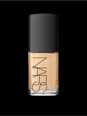 NARS Sheer Glow Foundation - Guadeloupe L6